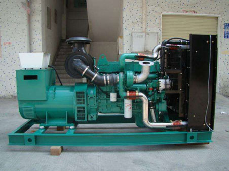 凌源1100kw康明斯柴油发电机组图片 凌源1100kw康明斯柴油发电机组图片